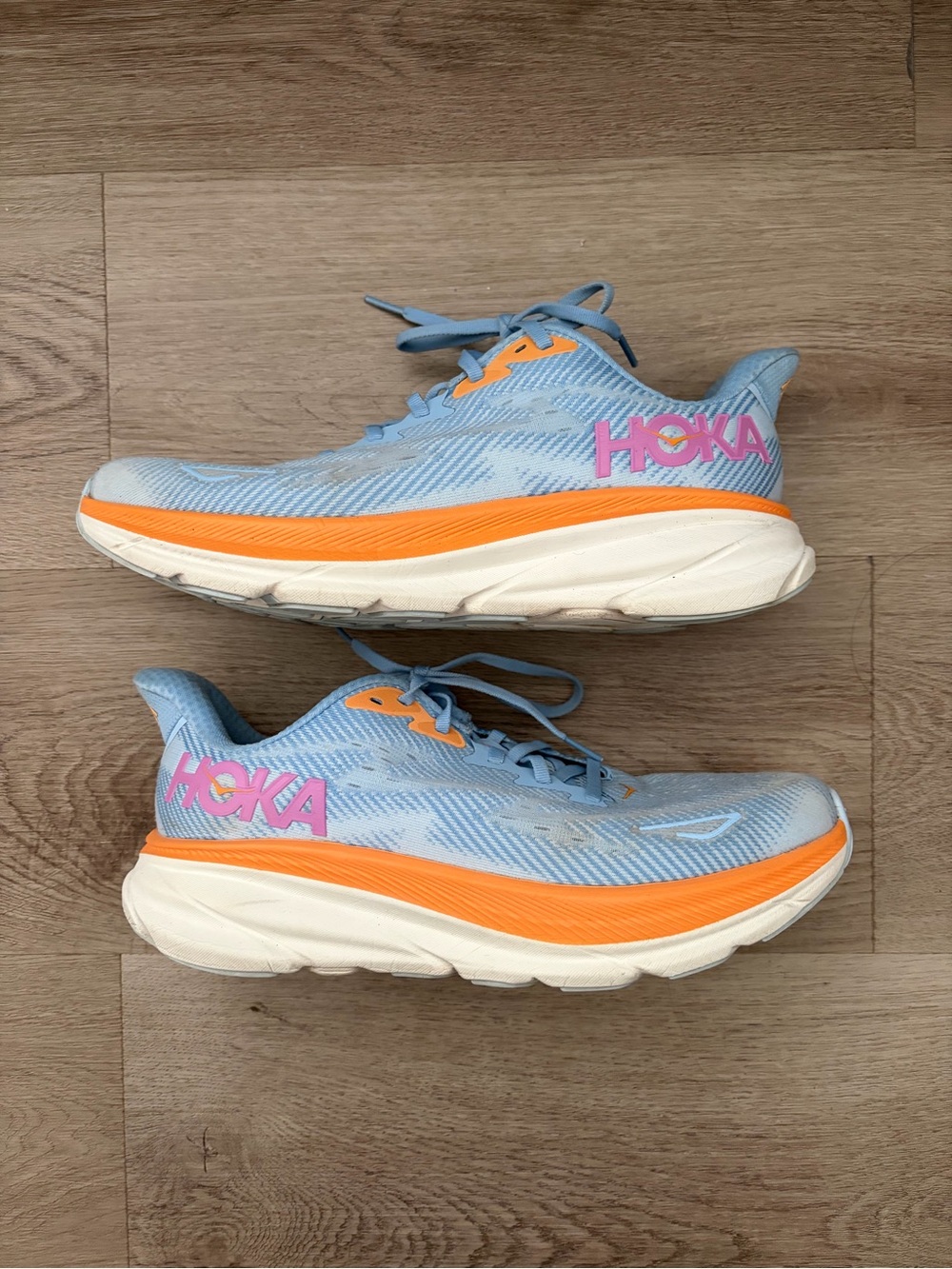 HOKA Clifton 9 Women’s‎ Running Shoe size 9.5